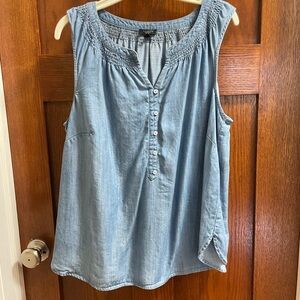 Talbots Light Blue Sleeveless Blouse